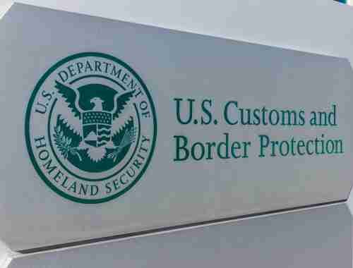 Trumps CBP Expected to Hit 100,000 Migrant Arrests by March 31, 2019 2 Shutterstock