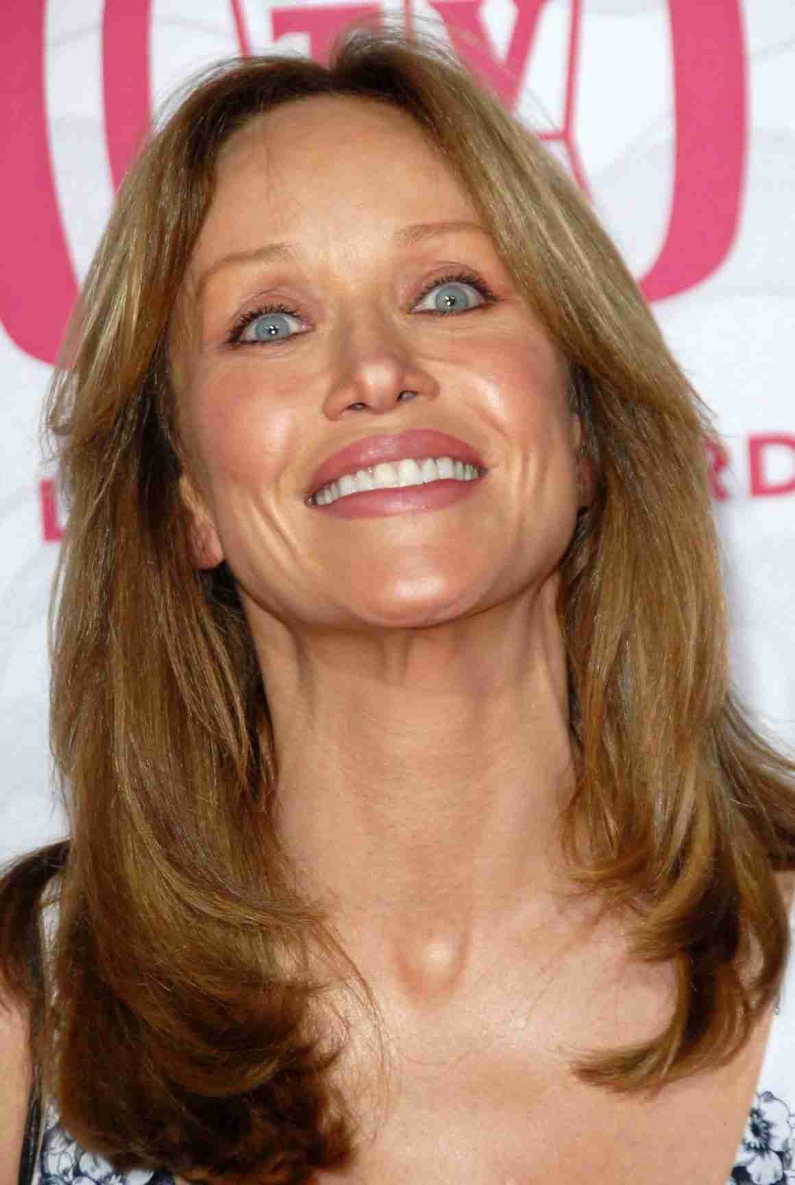 Tanya roberts