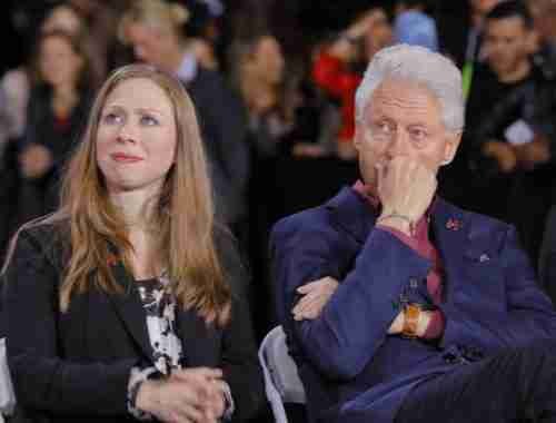 Chelsea Clinton Calls for Facebook to Cancel Tucker Carlson Over Vaccine Effectiveness Comments 5 Chelsea Clinton